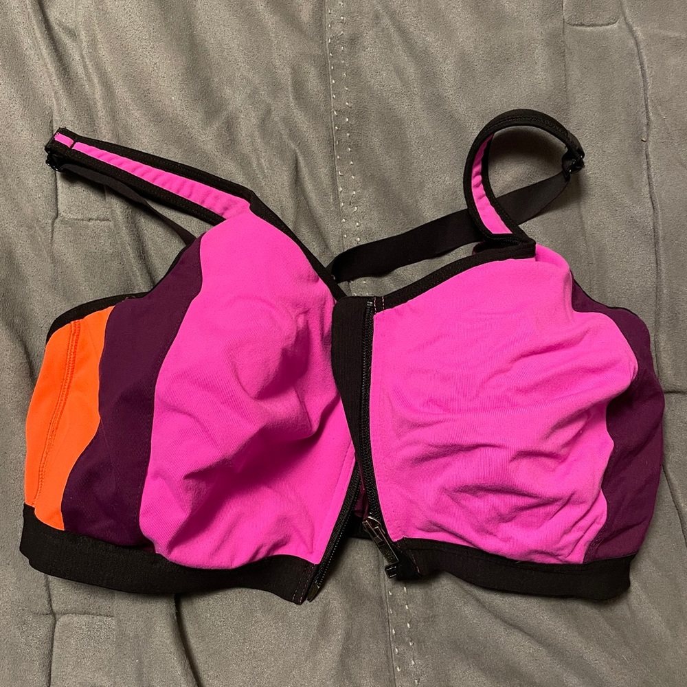 Victoria secret sports bras